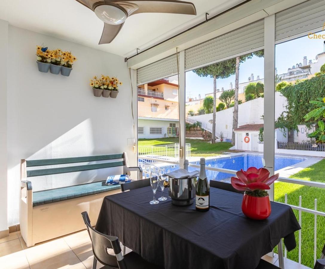 Apartamento El Oasis Vip-Torremolinos Exterior photo